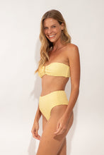 Load image into Gallery viewer, Image 04: Rio De Sol Bas Bottom Drift-Butterglow Hotpants