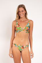 Load image into Gallery viewer, Model Front: Rio De Sol Haut Top Tropical Chantal