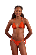 Load image into Gallery viewer, Image 04: Rio De Sol Bas Bottom Shimmer-Paprica Cheeky-Tie