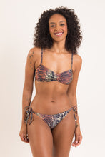 Load image into Gallery viewer, Model Front: Rio De Sol Haut Top Cobra Twist