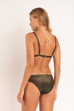 Load image into Gallery viewer, Model Back: Rio De Sol Ensemble Set Radiante-Black Alba Essential-Comfy