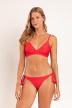 Load image into Gallery viewer, Image 05: Rio De Sol Haut Top Microfibra-Chic-Red Paola