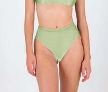 Load image into Gallery viewer, Gallery: Rio De Sol Bas Bottom Oliva Hotpants