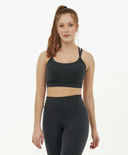 Load image into Gallery viewer, Model Front: Alto Giro Fitness Haut Top Supplex Tiras Costas Preto