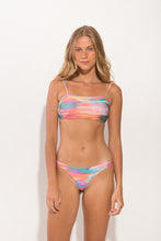 Load image into Gallery viewer, Model Front: Rio De Sol Ensemble Set River Bandeau-Reto Essential