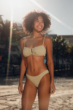 Load image into Gallery viewer, Image 11: Rio De Sol Haut Top Brisa-Pistache Sara
