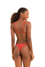 Load image into Gallery viewer, Model Back: Rio De Sol Ensemble Set Malibu-Chili Tri-Duo Mini-Duo