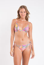 Load image into Gallery viewer, Model Front: Rio De Sol Ensemble Set Lyla Tri-Fixo Ibiza