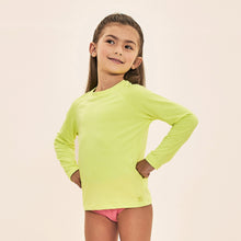 Load image into Gallery viewer, Model Front: Uv Line T-Shirt Acqua Qr Code Amarelo Fluor Upf50+