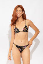Load image into Gallery viewer, Image 05: Rio De Sol Bas Bottom Flora Leblon