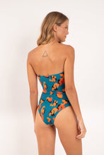 Load image into Gallery viewer, Model Back: Rio De Sol Une Pièce Luma Cleo