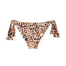 Load image into Gallery viewer, Product Front: Rio De Sol Bas Bottom Leopard Italy