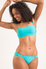 Load image into Gallery viewer, Image 02: Rio De Sol Ensemble Set Nanai Bandeau-Reto Mel-Comfy