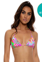 Load image into Gallery viewer, Model Front: Luli Fama Haut Top Wavy Ruched Reversible Vivi Il Momento