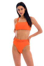 Load image into Gallery viewer, Model Front: Rio De Sol Bas Bottom St-Tpz-Tangerina Hotpant-High