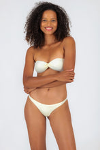 Load image into Gallery viewer, Model Front: Rio De Sol Haut Top Off-White Twist
