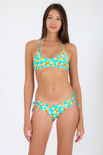 Load image into Gallery viewer, Model Front: Rio De Sol Haut Top Dubai Bralette