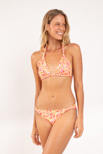 Load image into Gallery viewer, Model Front: Rio De Sol Haut Top Ditsy-Butter Mel