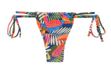 Load image into Gallery viewer, Product Front: Rio De Sol Bas Bottom Jungle Pipa