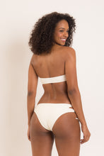 Load image into Gallery viewer, Model Back: Rio De Sol Haut Top Off-White Bandeau-Reto