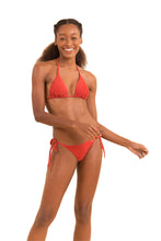Load image into Gallery viewer, Image 04: Rio De Sol Ensemble Set Malibu-Chili Tri-Inv Cheeky-Tie