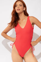 Load image into Gallery viewer, Image 06: Rio De Sol Une Pièce Cali-Flamingo Zoe