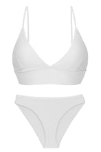 Load image into Gallery viewer, Product Front: Rio De Sol Ensemble Set Cotele-Branco Tri-Tank Comfy