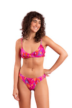 Load image into Gallery viewer, Model Front: Rio De Sol Bas Bottom Flavors Ciao