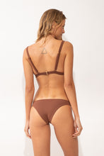Load image into Gallery viewer, Model Back: Rio De Sol Bas Bottom Sand-Cappuccino Leblon