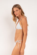 Load image into Gallery viewer, Image 03: Rio De Sol Ensemble Set Linea-White Lia Cheeky-Tie