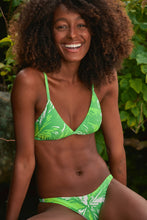 Load image into Gallery viewer, Image 06: Rio De Sol Ensemble Set Green-Palms Tri-Fixo Leblon