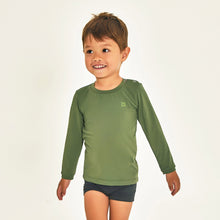 Load image into Gallery viewer, Model Front: Uv Line T-Shirt Longsleeve Baby Green Militar Upf50+