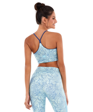 Load image into Gallery viewer, Model Back: Alto Giro Fitness Haut Top Staff Alcinha Dupla Face Azul Movement