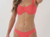 Load and play video in Gallery viewer, Video: Rio De Sol Bas Bottom Malibu-Folia Essential-Comfy