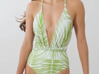 Load and play video in Gallery viewer, Video: Rio De Sol Une Pièce Palms New Vegas