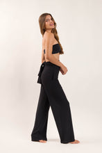 Load image into Gallery viewer, Image 03: Rio De Sol Pantalon De Plage Black Pants Knot