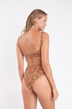 Load image into Gallery viewer, Model Back: Rio De Sol Bas Bottom Bouquet Hotpants