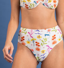 Load image into Gallery viewer, Image 10: Rio De Sol Bas Bottom Countryside Hotpants