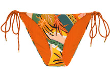 Load image into Gallery viewer, Model Front: Rio De Sol Bas Bottom El-Arco Ibiza-Comfy-Rope