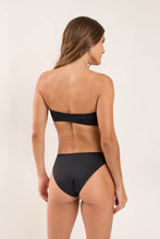 Load image into Gallery viewer, Model Back: Rio De Sol Bas Bottom Lava Waikiki