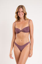 Load image into Gallery viewer, Model Front: Rio De Sol Bas Bottom Malibu-Ebano Essential-Iris