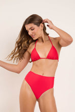 Load image into Gallery viewer, Image 07: Rio De Sol Bas Bottom Rouge Hotpants