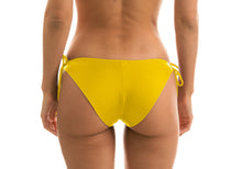 Load image into Gallery viewer, Model Back: Rio De Sol Bas Bottom Uv-Melon Comfort