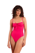 Load image into Gallery viewer, Model Front: Rio De Sol Une Pièce Dots-Virtual-Pink Julia