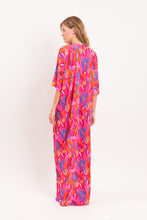 Load image into Gallery viewer, Model Back: Rio De Sol Vêtement De Plage Flavors Long Dress