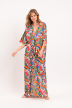 Load image into Gallery viewer, Model Front: Rio De Sol Vêtement De Plage Jungle Long Dress