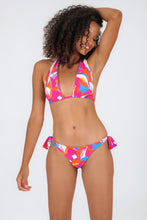 Load image into Gallery viewer, Model Front: Rio De Sol Ensemble Set Antelope Halter-Double Italy