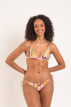 Load image into Gallery viewer, Model Front: Rio De Sol Ensemble Set Oasis Tri-Fixo Ibiza-Comfy