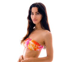 Load image into Gallery viewer, Image 08: Rio De Sol Haut Top Tiedye-Red Bandeau-Reto
