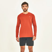 Load image into Gallery viewer, Model Front: Uv Line T-Shirt Longsleeve Sport Fit Ferrugem Upf50+
